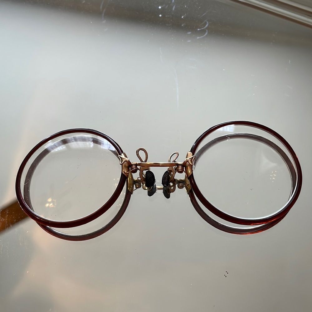 Vintage/antique pince nez brown rimmed eyeglasses